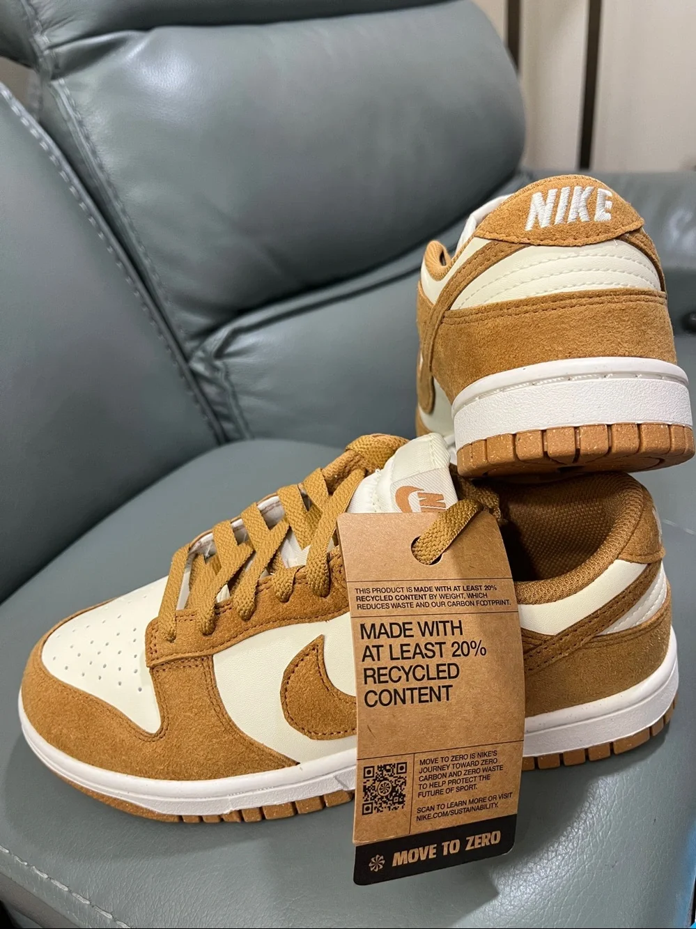 Nike Dunk Low-Top Sneakers — Brown suede, and Cream leather